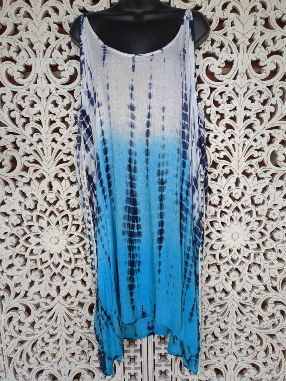 (One Size Fits Most) Beach Coverup